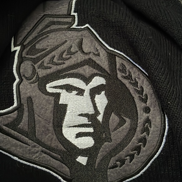 NHL Ottawa Senators sweater zip size XL - Picture 7 of 7